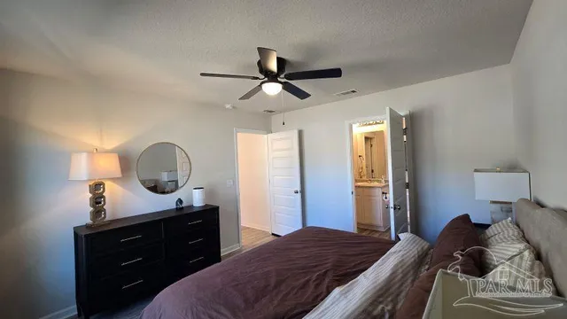 $2,100 | 4433 Tiger Oak Court, Pace, FL 32571