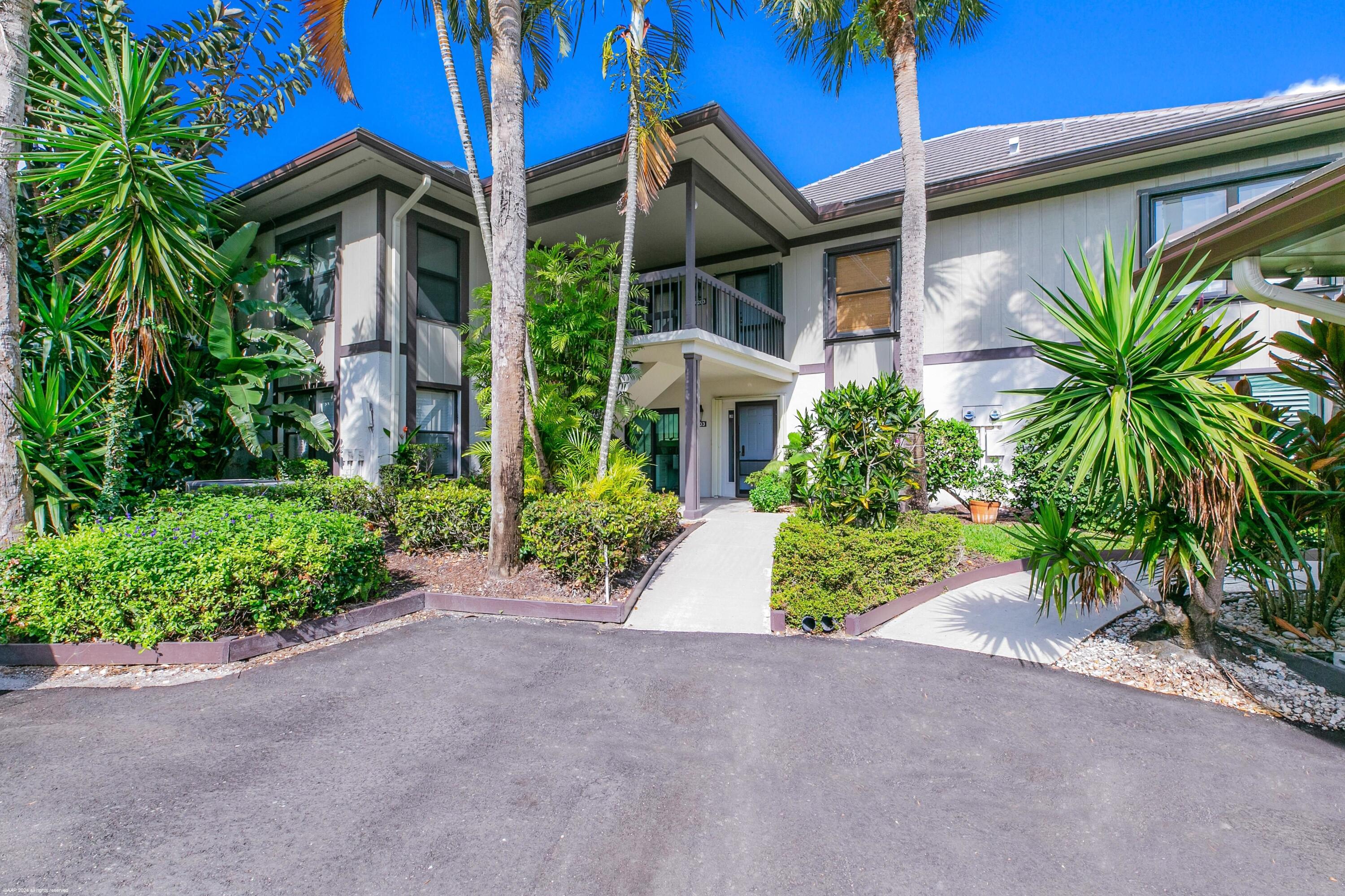 13224 Polo Club Road, Unit A103 Wellington, FL 33414 - Photo 7 of 48 13224 Polo Club Rd A103 006