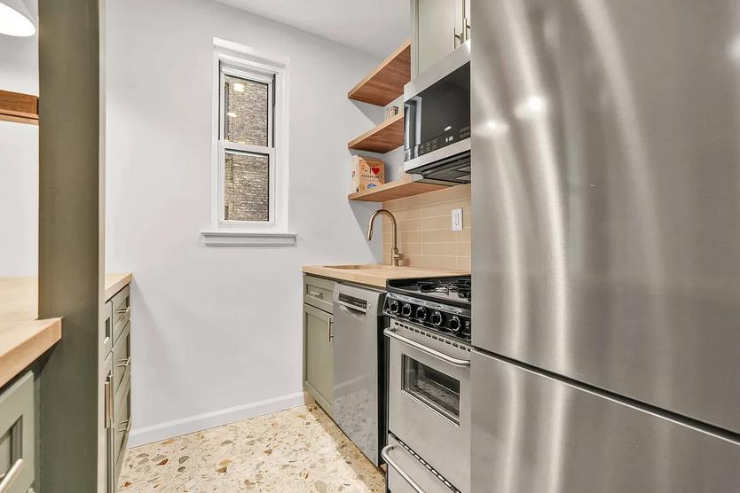 30 Monroe Place, Unit 1D Brooklyn, NY 11201 - Photo 5 of 20