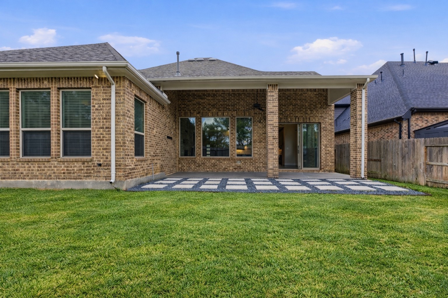 633 Ashbrook Ridge Lane Pinehurst, TX 77362 - Photo 27 of 35 a view of a house with a yard