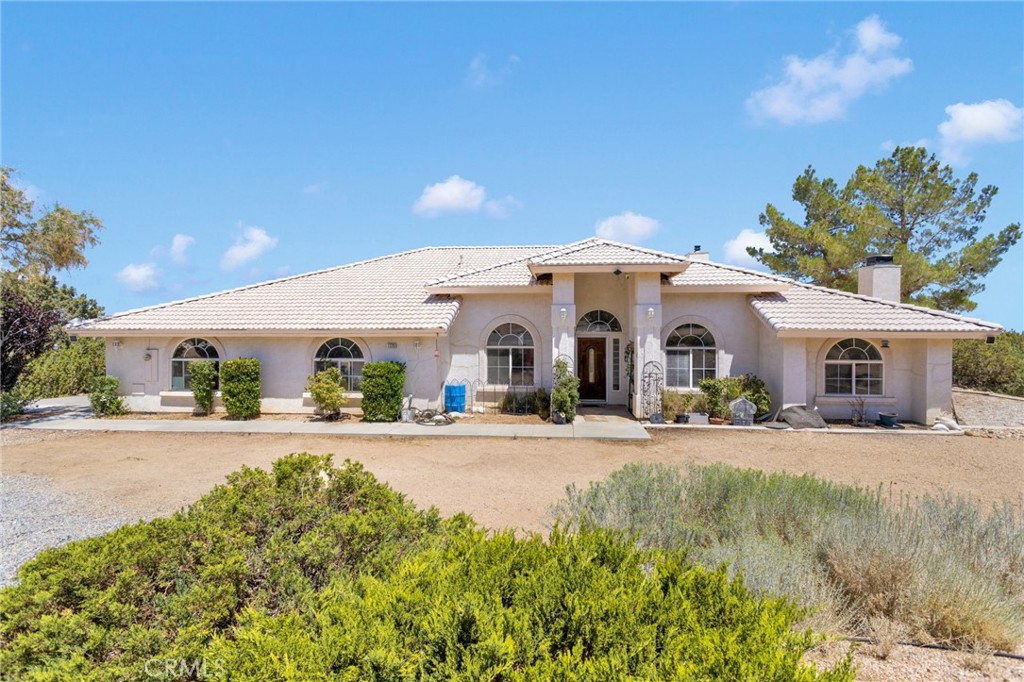 1220 Hollister Road Pinon Hills, CA 92372 - Photo 1 of 49