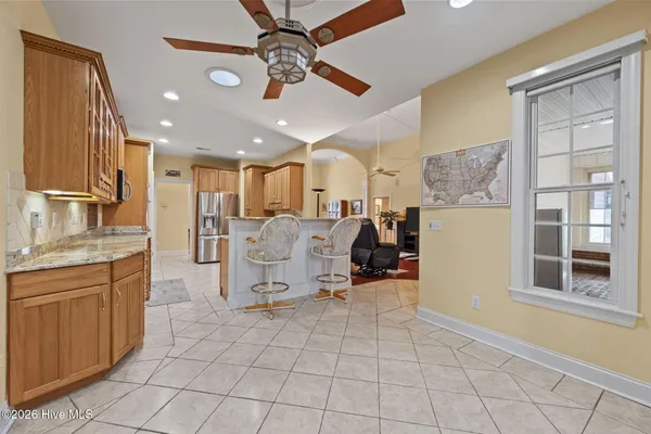 $624,900 | 211 Port Side Drive, Sneads Ferry, NC 28460