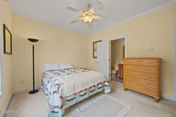 $624,900 | 211 Port Side Drive, Sneads Ferry, NC 28460