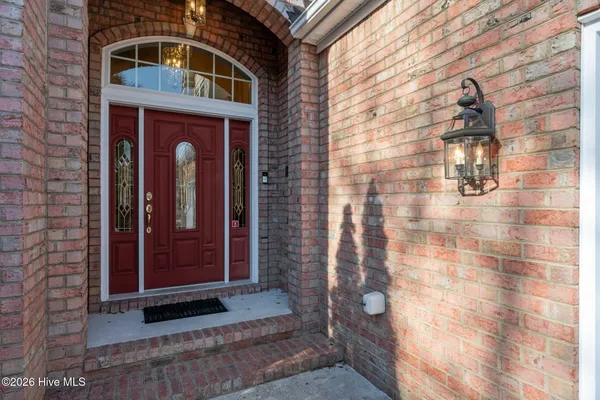 $624,900 | 211 Port Side Drive, Sneads Ferry, NC 28460