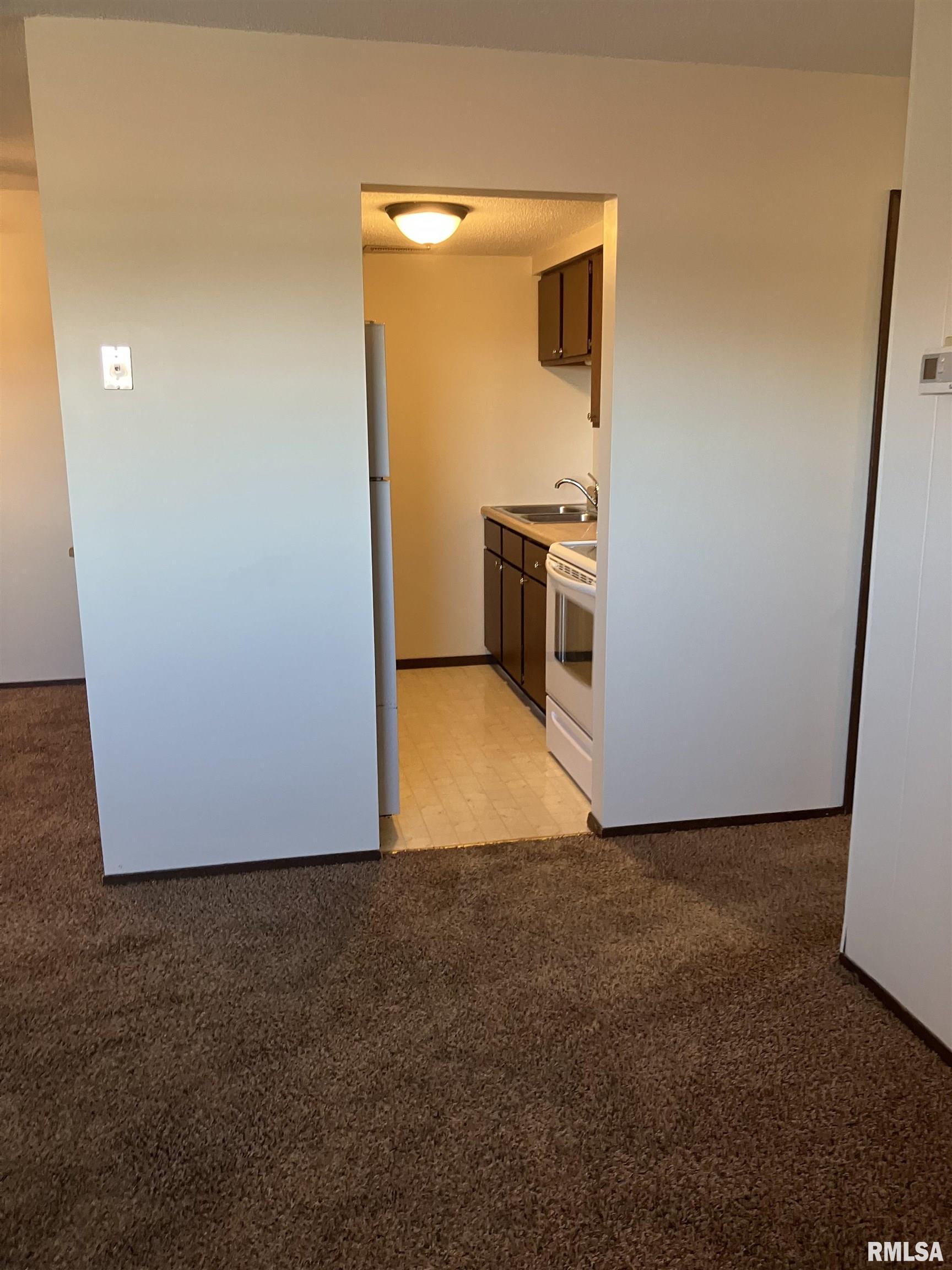 555 Roddy Road Salem, IL 62881 - Photo 18 of 21
