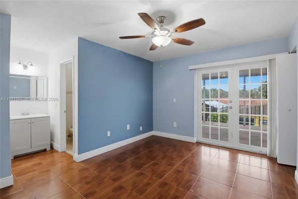 $3,500 | 3210 Southwest 26th Street, Unit 3210, Miami, FL 33133