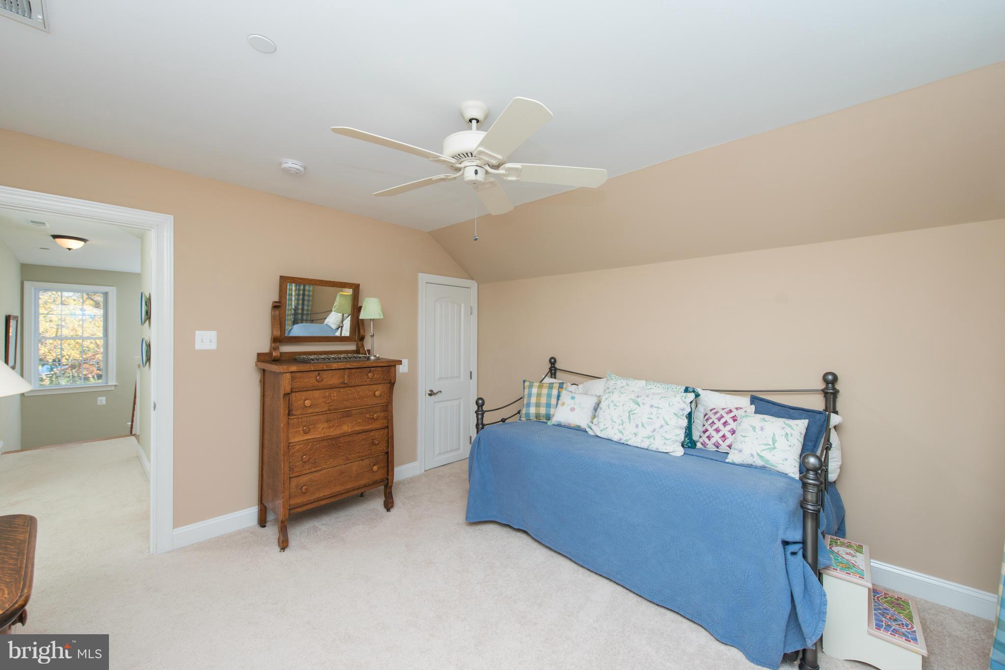 301 Kramer Road Pasadena, MD 21122 - Photo 23 of 30 Bedroom