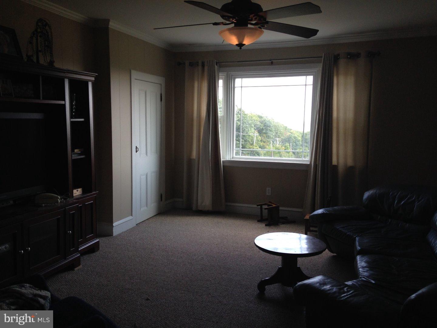 800 Almshouse Road Jamison, PA 18929 - Photo 7 of 17 Gallery Image 7