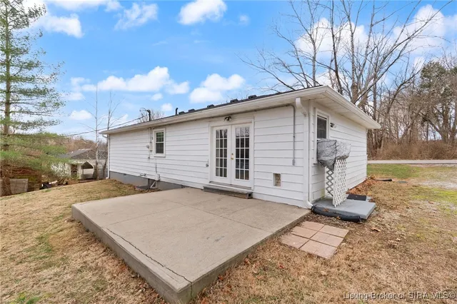 $189,000 | 103 Summers Lane Northwest, Depauw, IN 47115