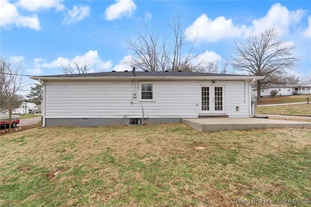 $189,000 | 103 Summers Lane Northwest, Depauw, IN 47115