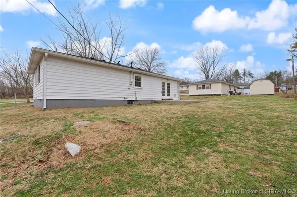 $165,000 | 103 Summers Lane Northwest, Depauw, IN 47115
