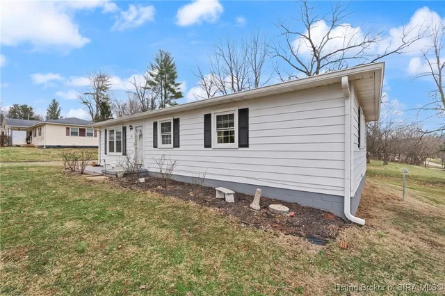 $189,000 | 103 Summers Lane Northwest, Depauw, IN 47115