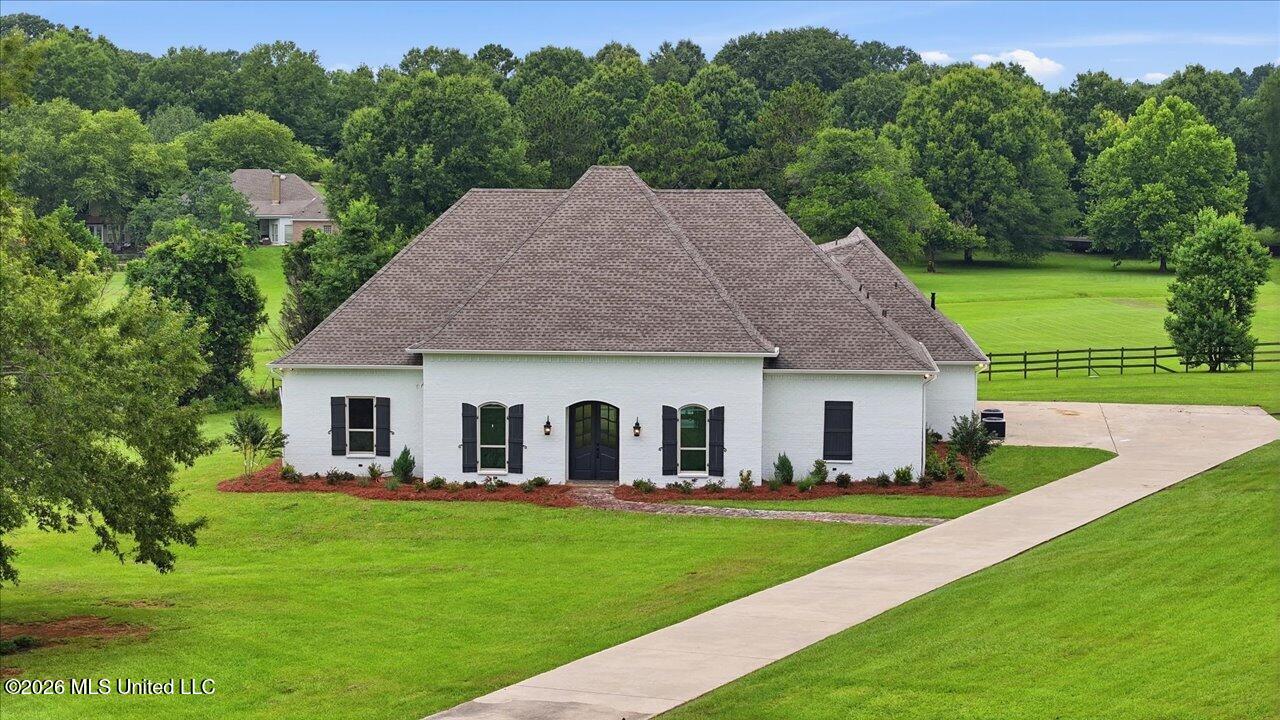 116 Sky Meadow Road Flora, MS 39071 - Photo 1 of 79 98-116 Sky Meadow Rd _ Hometoursms.com