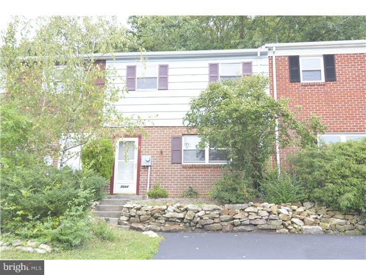 1044 Fox Run Reading, PA 19606 - Photo 1 of 18 Gallery Image 1