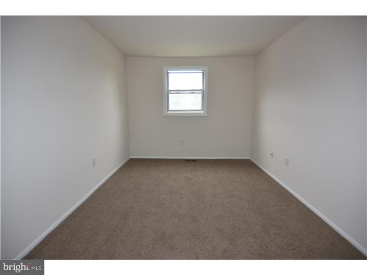 1044 Fox Run Reading, PA 19606 - Photo 11 of 18 Bedroom 2