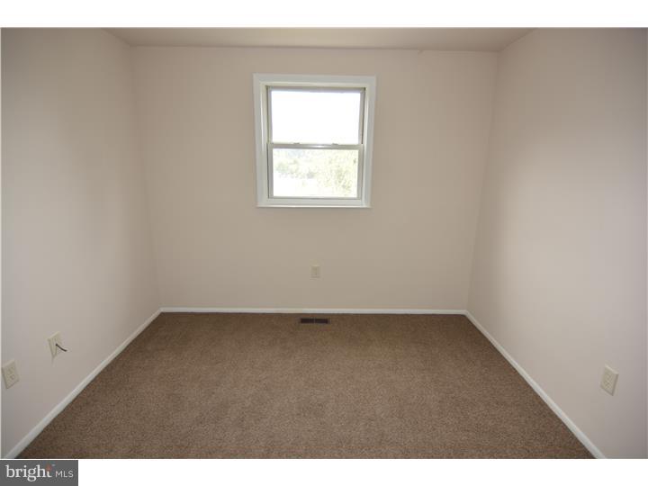 1044 Fox Run Reading, PA 19606 - Photo 12 of 18 Bedroom 3