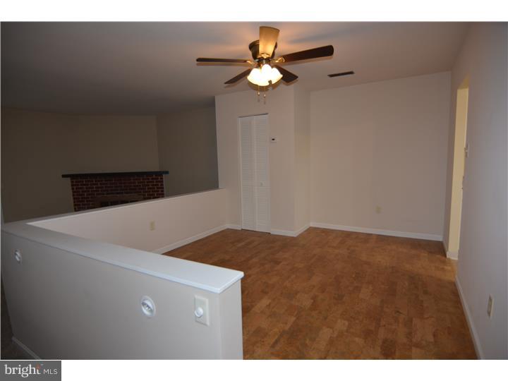 1044 Fox Run Reading, PA 19606 - Photo 5 of 18 Dining Room