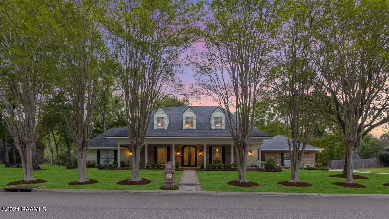200 Acomb Drive Lafayette, LA 70508 - Photo 2 of 50 200 Acomb-2