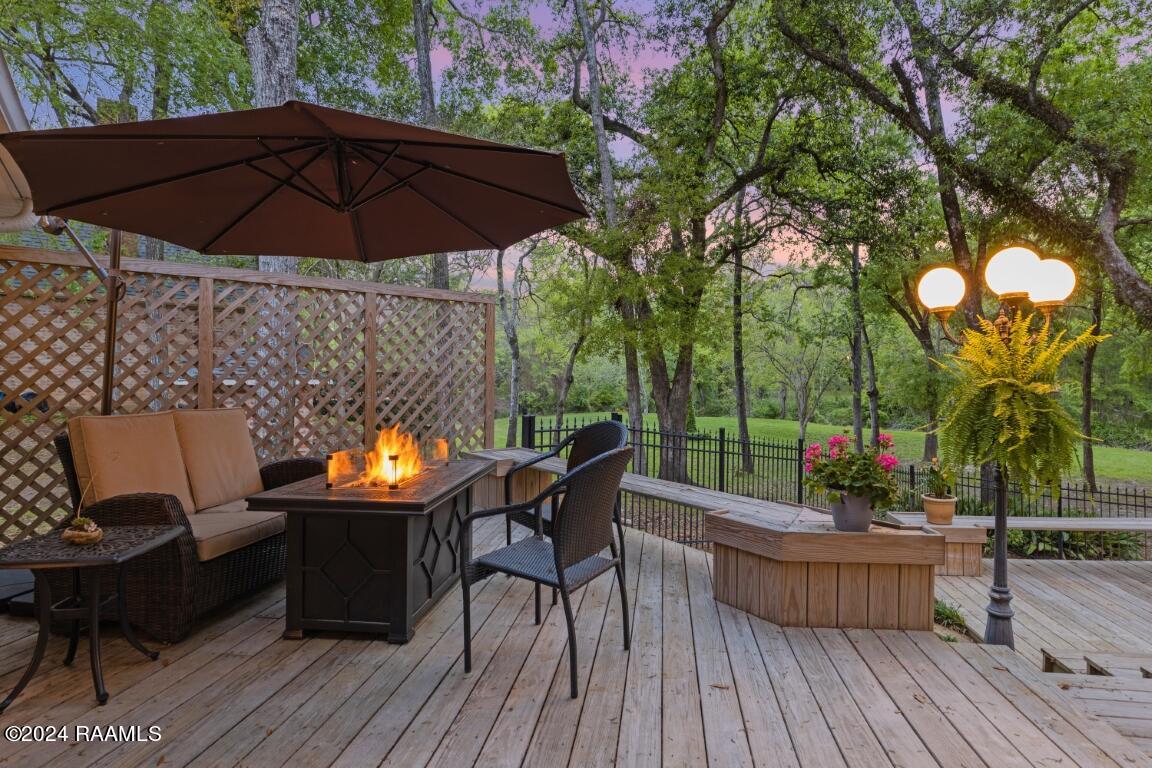 200 Acomb Drive Lafayette, LA 70508 - Photo 42 of 50 200 Acomb-51