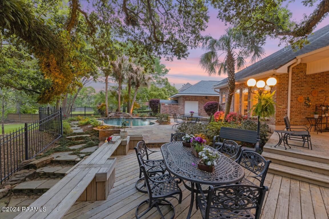 200 Acomb Drive Lafayette, LA 70508 - Photo 44 of 50 200 Acomb-53