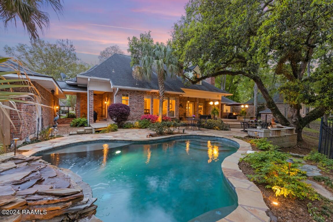 200 Acomb Drive Lafayette, LA 70508 - Photo 46 of 50 200 Acomb-57