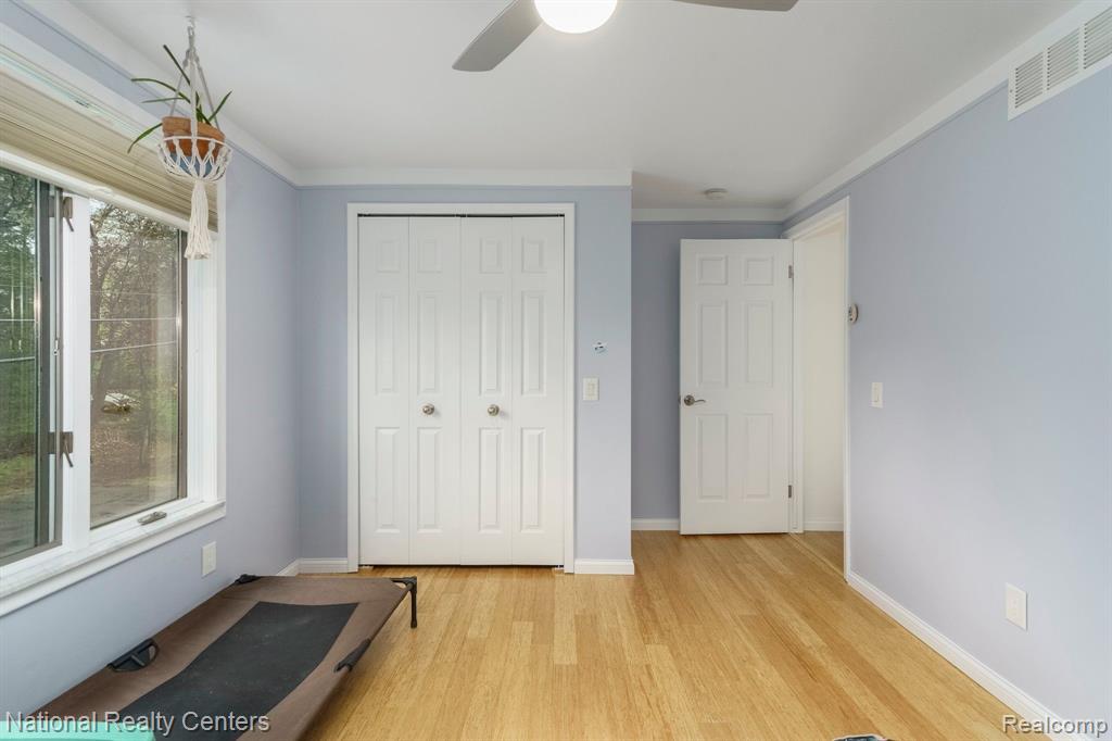 825 East Wardlow Road Highland, MI 48356 - Photo 31 of 45 Gallery Image 31