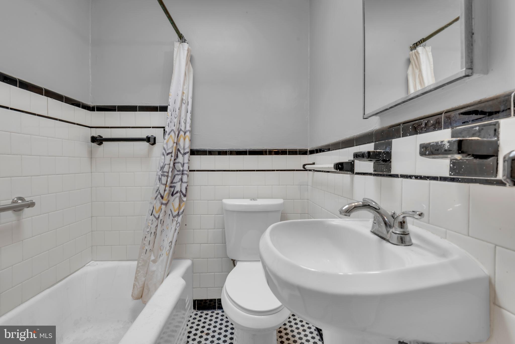 3806 Rokeby Road Baltimore, MD 21229 - Photo 20 of 23