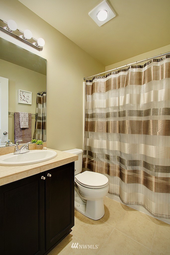 3731 183rd Place Southeast Bothell, WA 98012 - Photo 10 of 16 Gallery Image 10