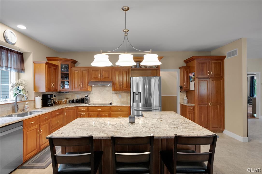 3068 Long Road Green Lane, PA 18054 - Photo 13 of 50 Gallery Image 13