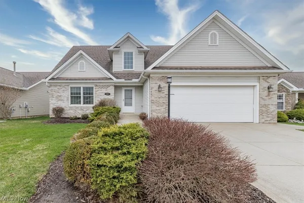 $325,000 | 501 Falling Leaf Drive, Independence, OH 44131
