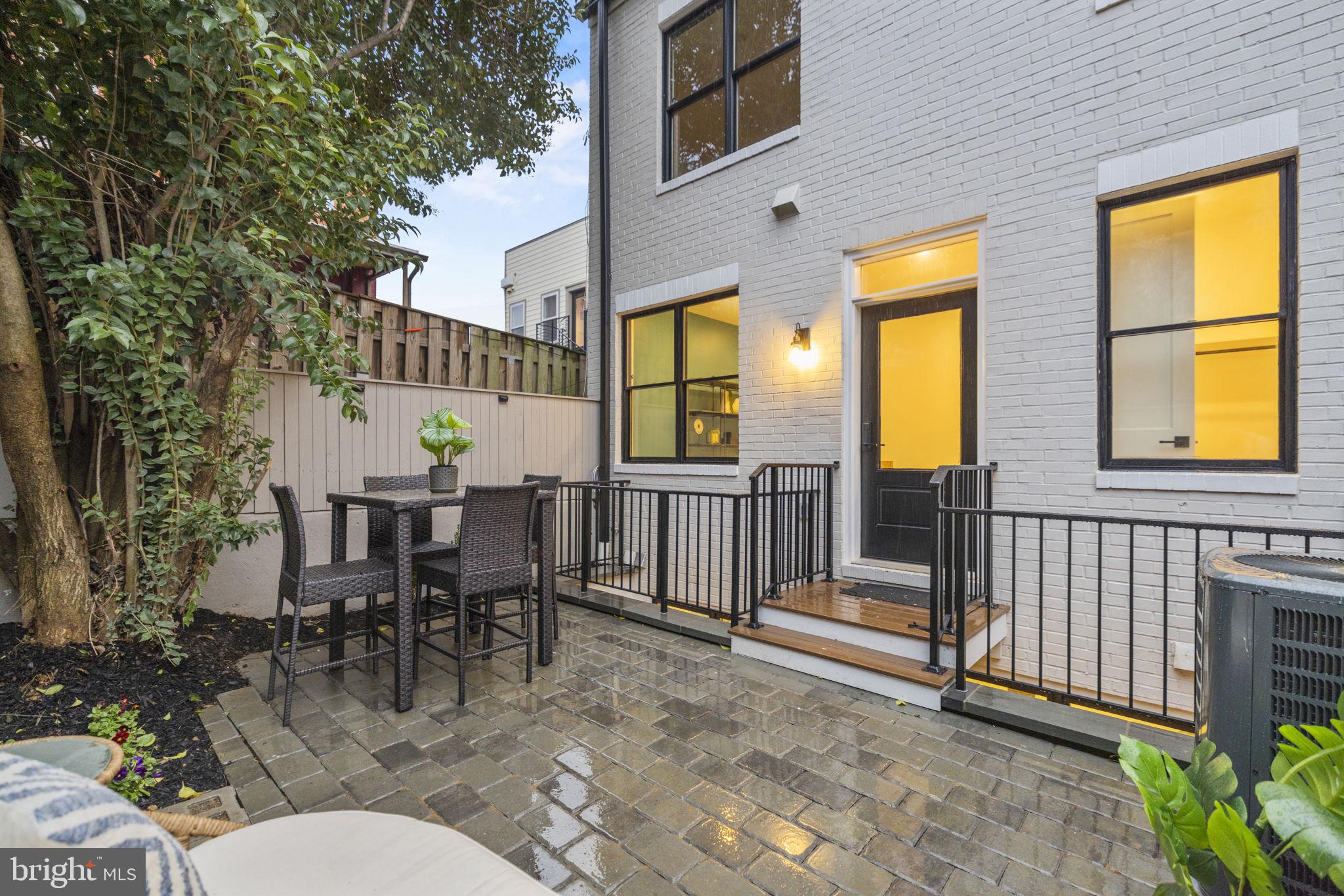 505 Park Road Northwest, Unit A Washington, DC 20010 - Photo 10 of 24 Gallery Image 10