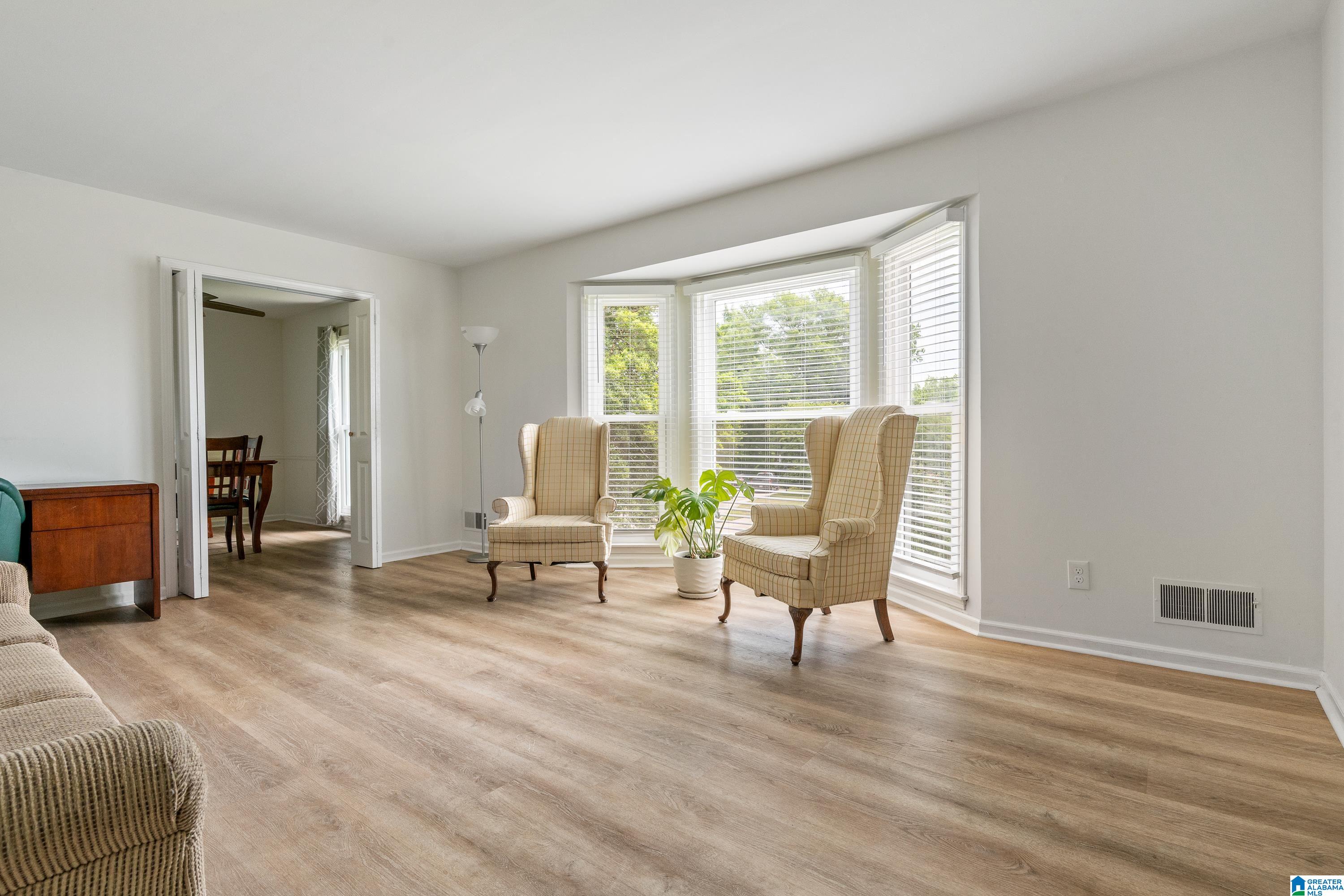 1416 Round Hill Road Birmingham, AL 35216 - Photo 4 of 35