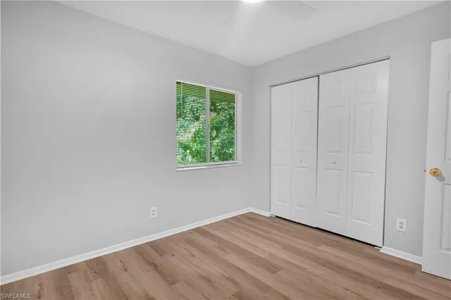 $1,600 | 4627 Bayshore Drive, Unit I8, Naples, FL 34112