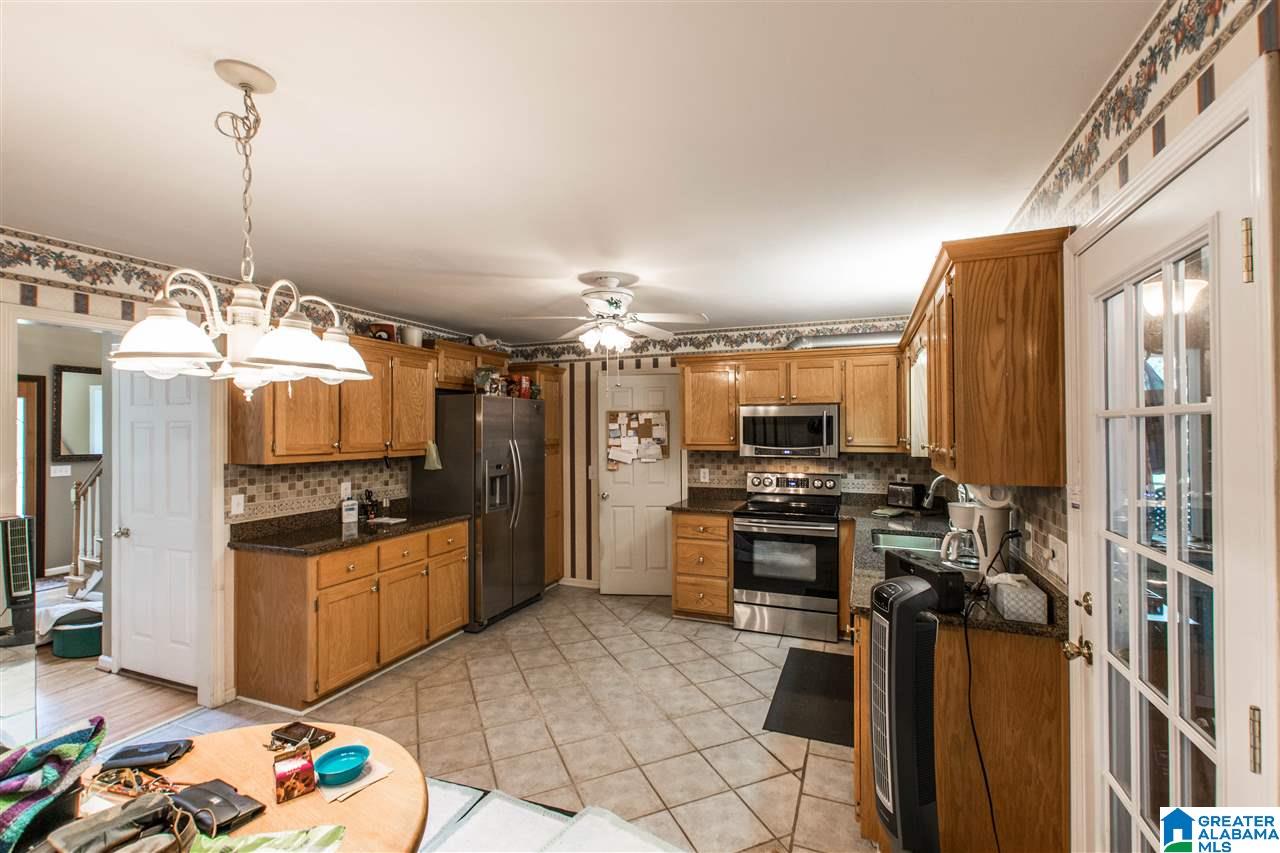 411 Poplar Ridge Drive Alabaster, AL 35007 - Photo 12 of 36