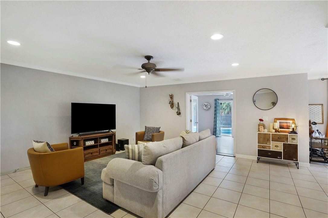 984 Southwest 5th Street Boca Raton, FL 33486 - Photo 15 of 28 Photo 15