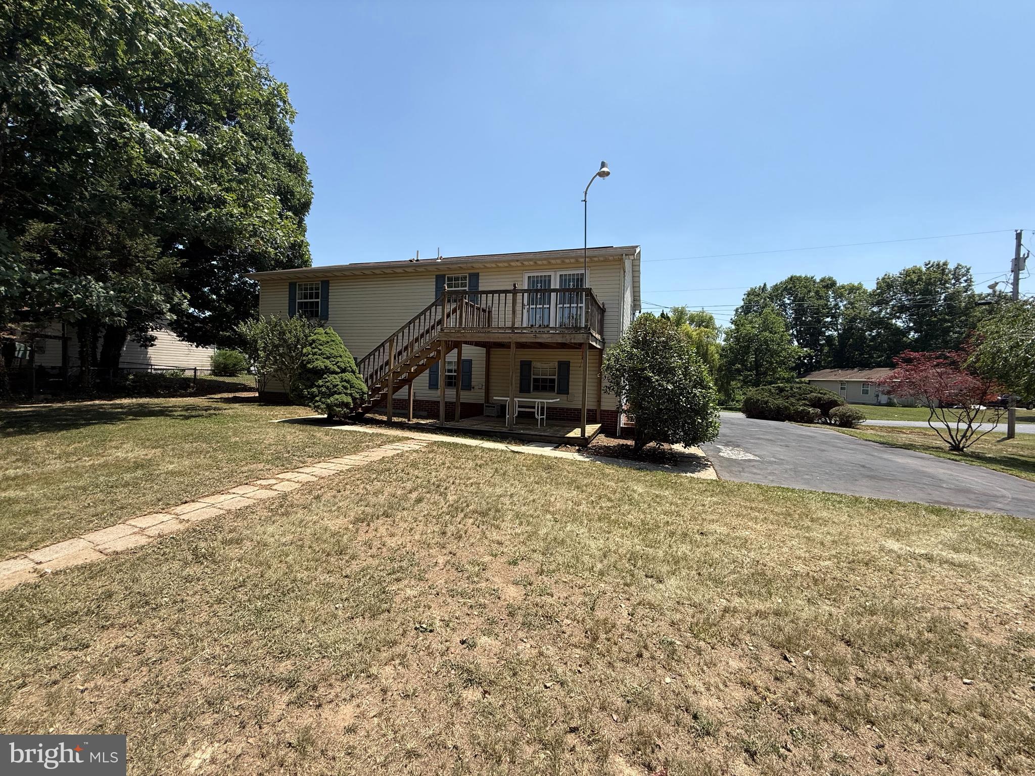 21 Coolidge Road Inwood, WV 25428 - Photo 10 of 80 Deck and Patio