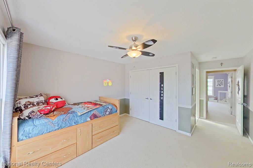 48537 Antique Road Canton, MI 48187 - Photo 33 of 44