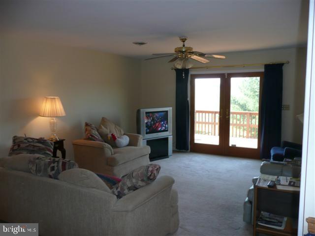 111 Farm Road Newville, PA 17241 - Photo 3 of 15 Gallery Image 3