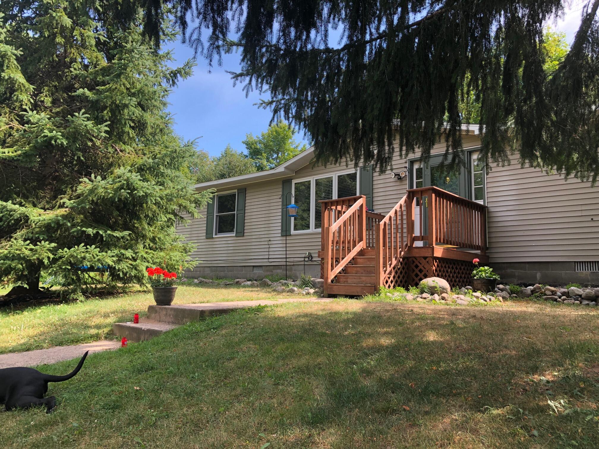 3938 East 14 Mile Road Dafter, MI 49724 - Photo 2 of 25 Gallery Image 2