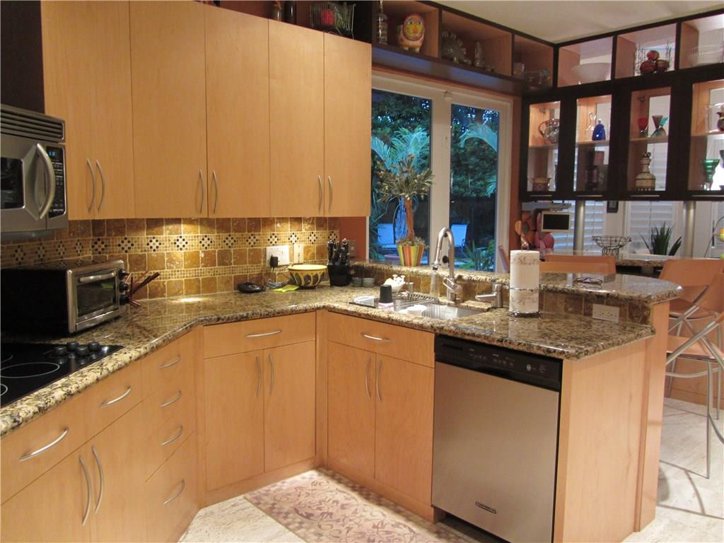 2433 Northwest 64th Street Boca Raton, FL 33496 - Photo 5 of 27 Photo 5