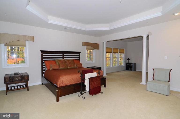 4501 Pinetree Road Rockville, MD 20853 - Photo 16 of 26 Master Bedroom