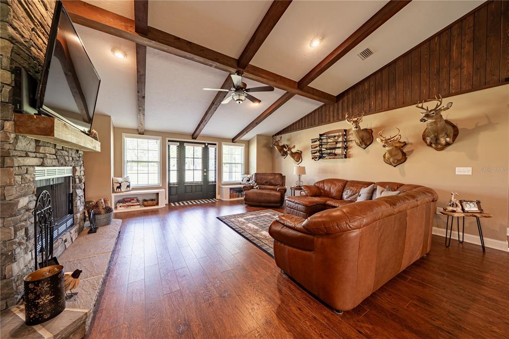 4639 Southwest Wilson Springs Road Fort White, FL 32038 - Photo 4 of 75 Gallery Image 4