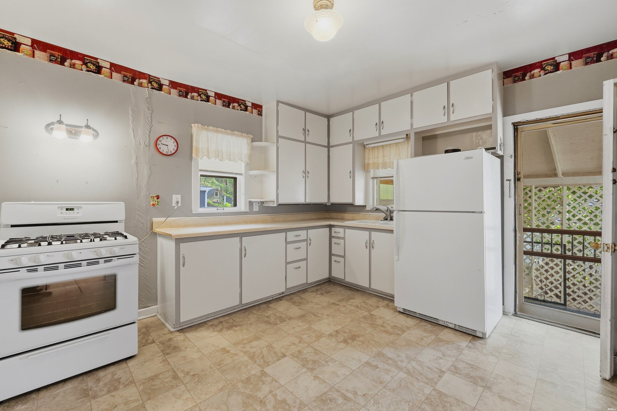 424 Apache Avenue Raton, NM 87740 - Photo 13 of 44 Gallery Image 13