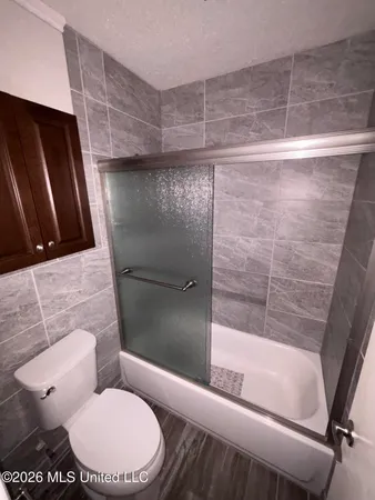 $295,000 | 8811 Cypress Cove, Southaven, MS 38671