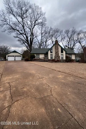 $295,000 | 8811 Cypress Cove, Southaven, MS 38671