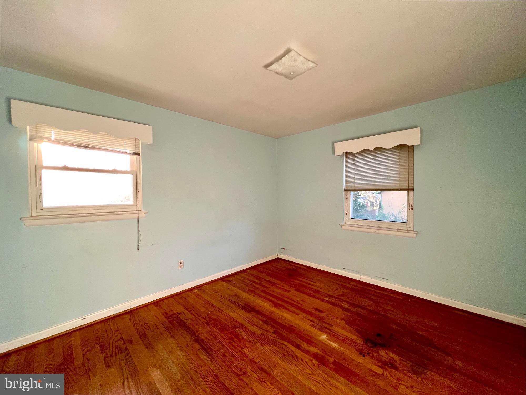 10204 Folk Street Silver Spring, MD 20902 - Photo 14 of 24