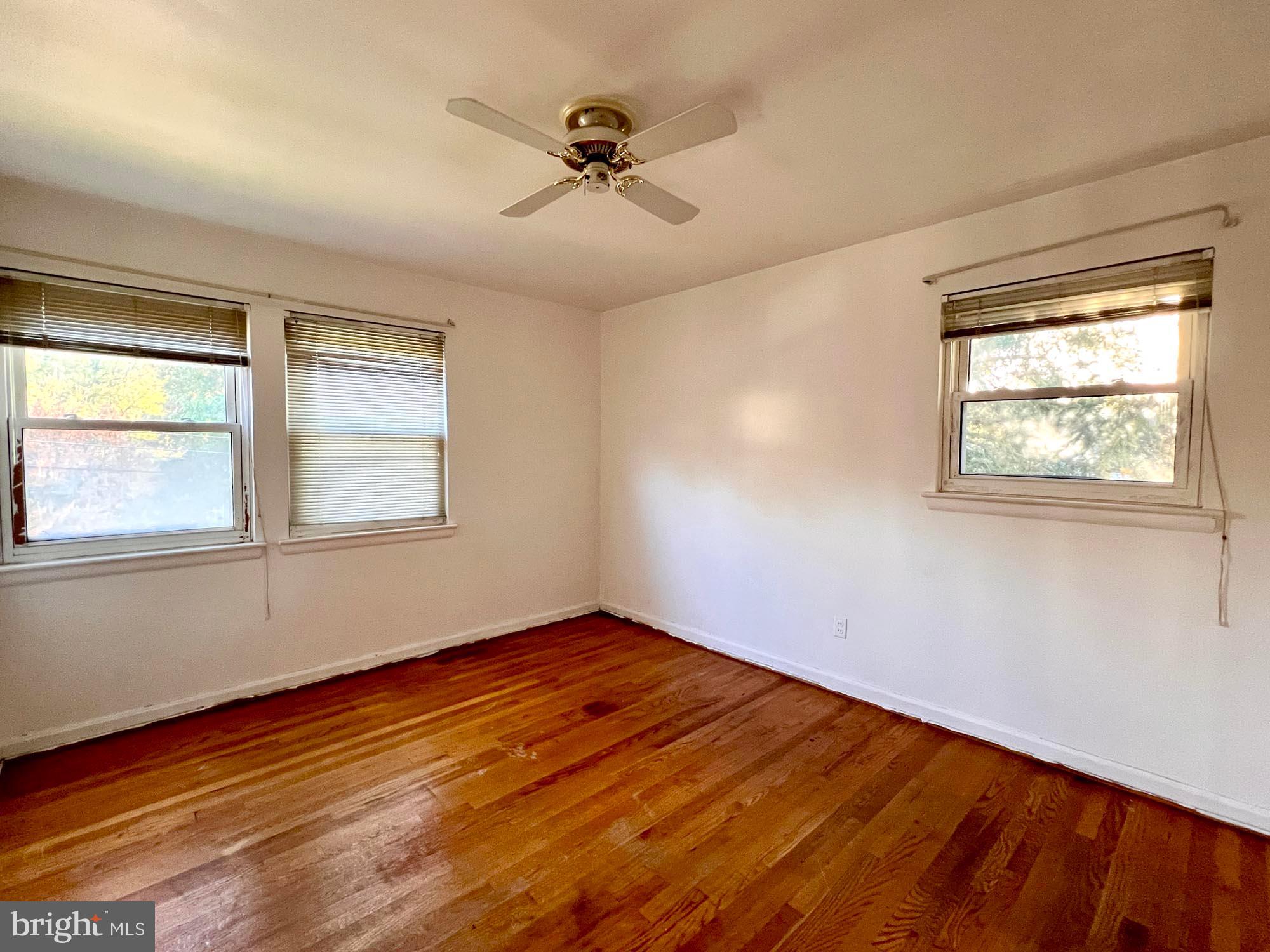 10204 Folk Street Silver Spring, MD 20902 - Photo 15 of 24