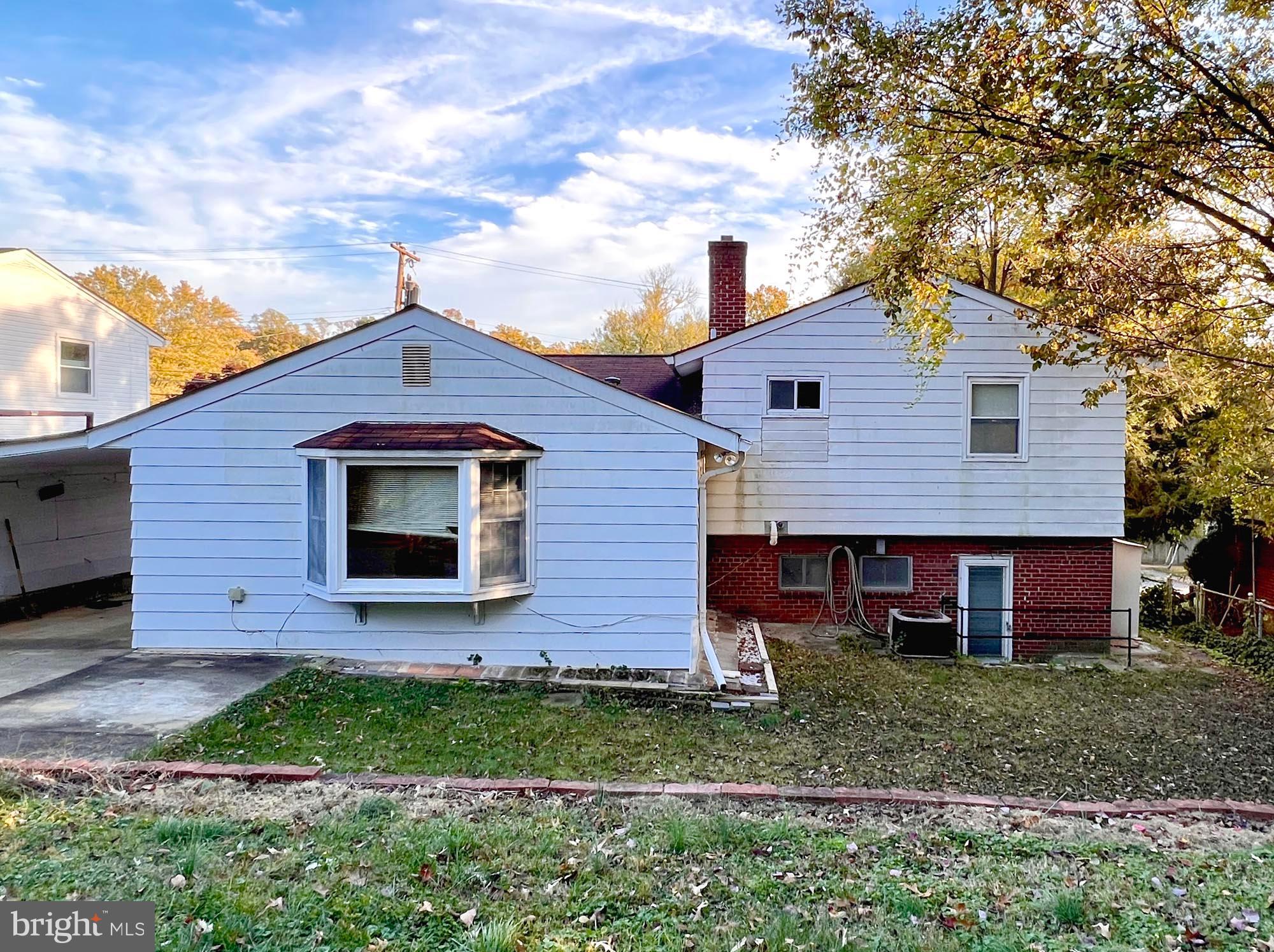 10204 Folk Street Silver Spring, MD 20902 - Photo 7 of 24
