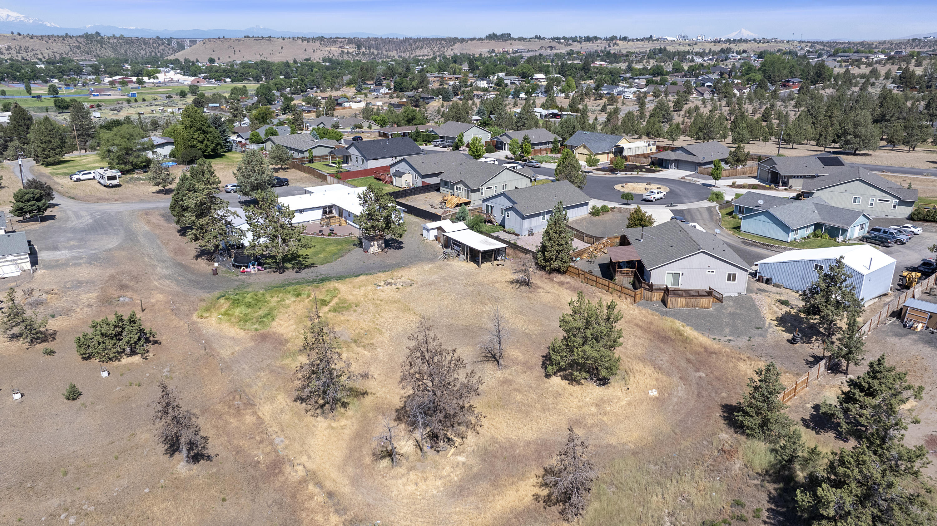 605 Southeast Kinkade Road Madras, OR 97741 - Photo 41 of 44
