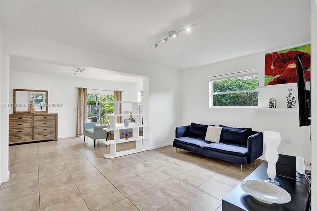 $1,475,000 | 7525 West Treasure Drive, North Bay Village, FL 33141